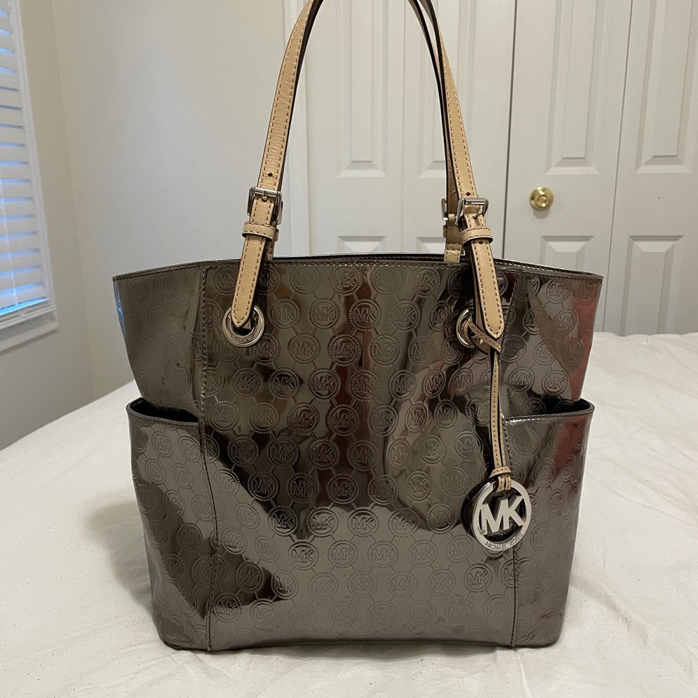 Michael Kors Metallic Jet Set Tote